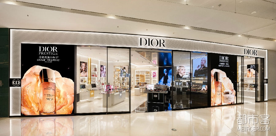 DIOR门店.jpg