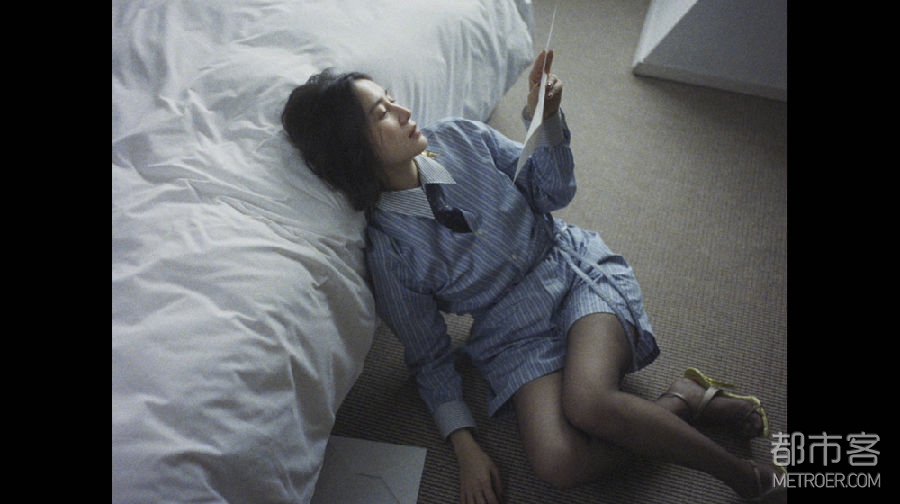 SAINT LAURENT_QIXI-SONG_JIA_02.jpg